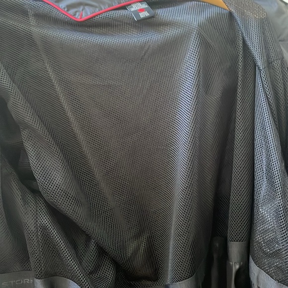 Stormtech men’s windbreaker jacket XL H2xtreame black coat waterproof NWT - Picture 9 of 9